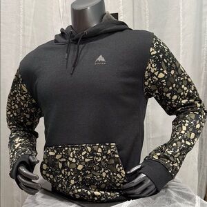 Burton Men's Black and Cream Graphic Hoodie